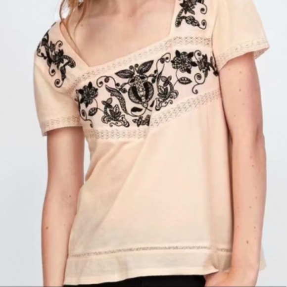 ZARA EUC beige blouse - Picture 11 of 11